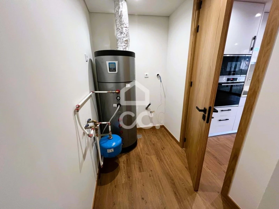 Apartamento T3 para Venda em Antas e Abade de Vermoim Foto 7