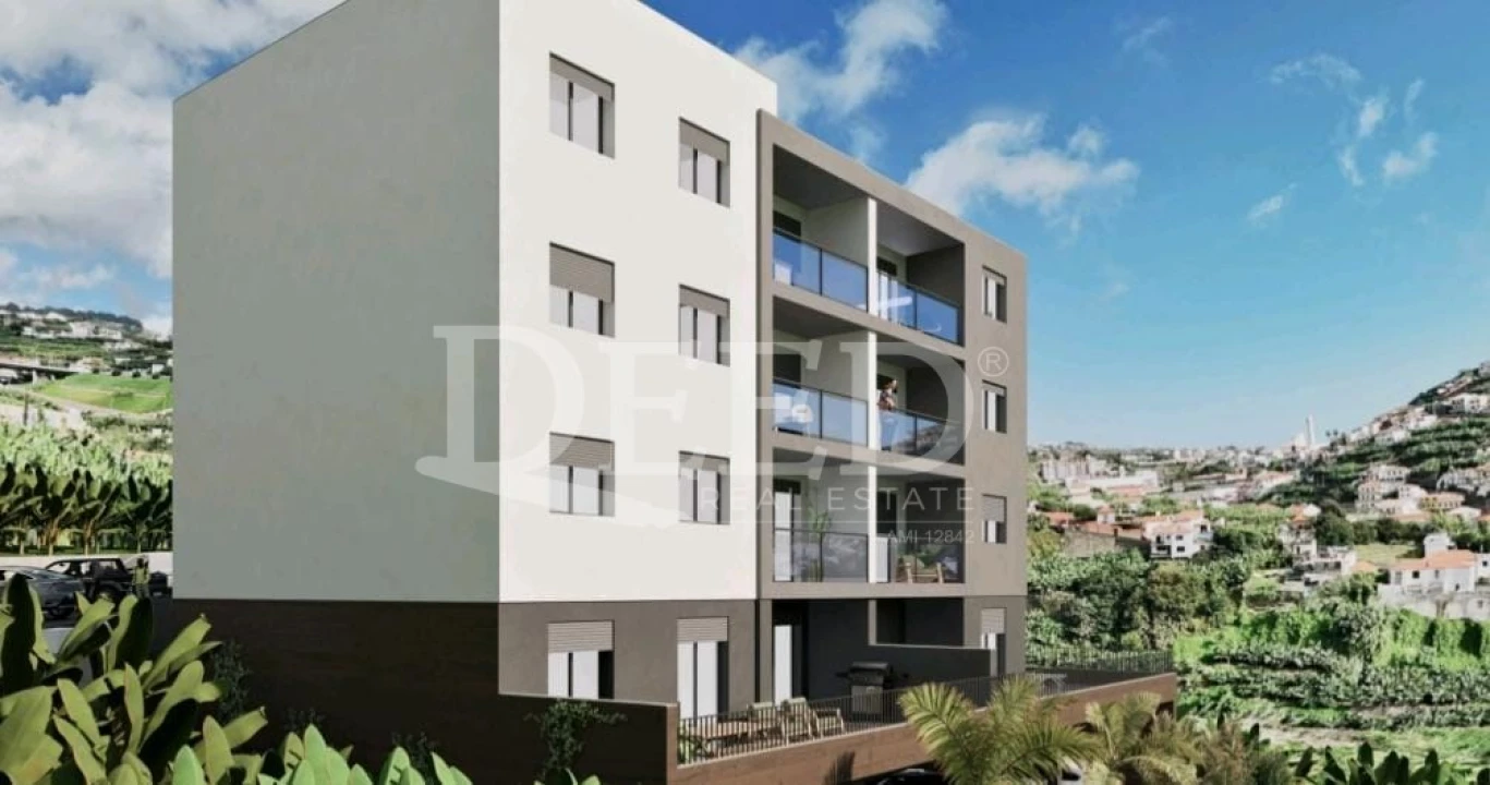 Apartamento T2 para Venda em Camara de Lobos Foto 10