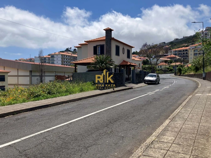 Negócio para Venda em Caniço Foto 9