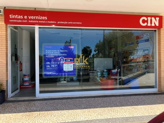 Negócio para Venda em Caniço Foto 1