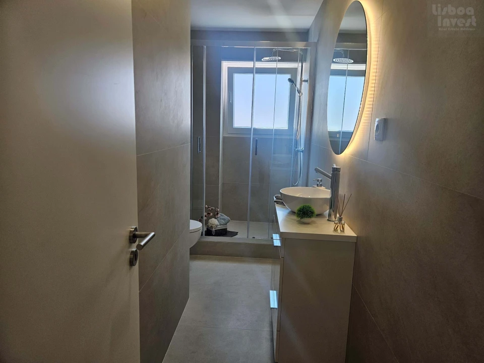 Apartamento T3 para Venda em Benfica Foto 12