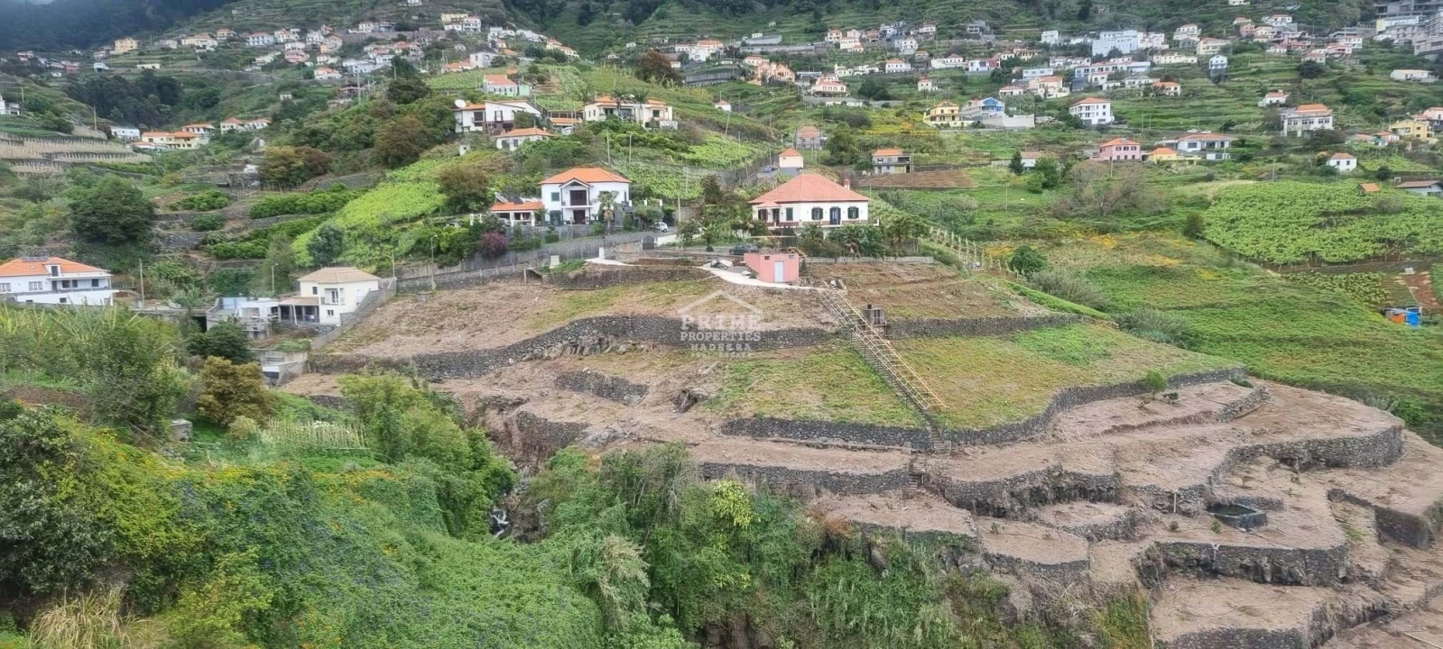 Moradia T3 para Venda em Campanario Foto 28