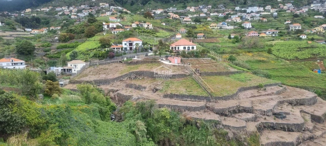 Moradia T3 para Venda em Campanario Foto 28