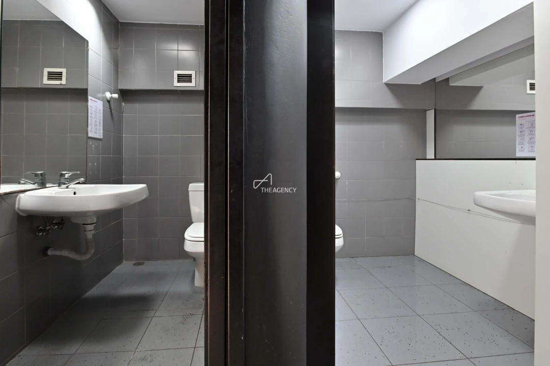 Negócio para Venda em Alvalade Foto 11