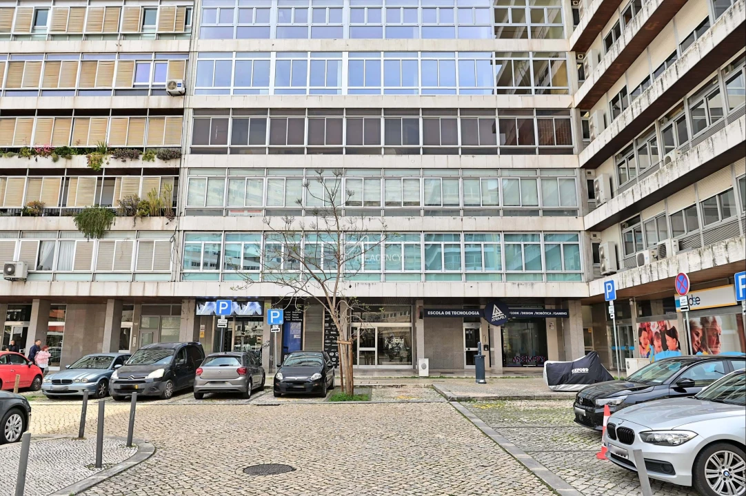 Negócio para Venda em Alvalade Foto 19