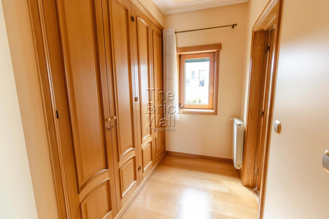 Moradia T5 para Venda em Póvoa de Santa Iria e Forte da Casa Foto 58