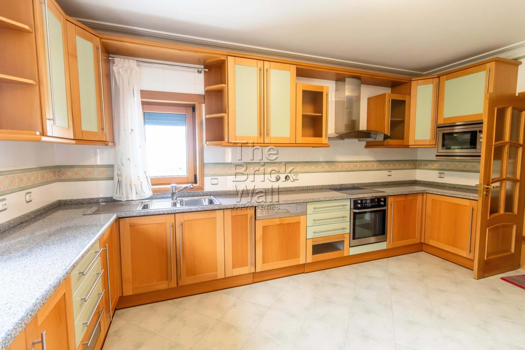 Moradia T5 para Venda em Póvoa de Santa Iria e Forte da Casa Foto 53