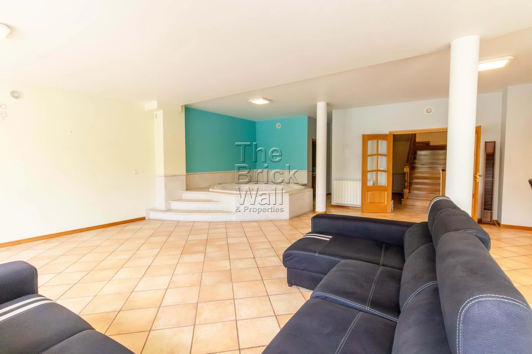 Moradia T5 para Venda em Póvoa de Santa Iria e Forte da Casa Foto 34