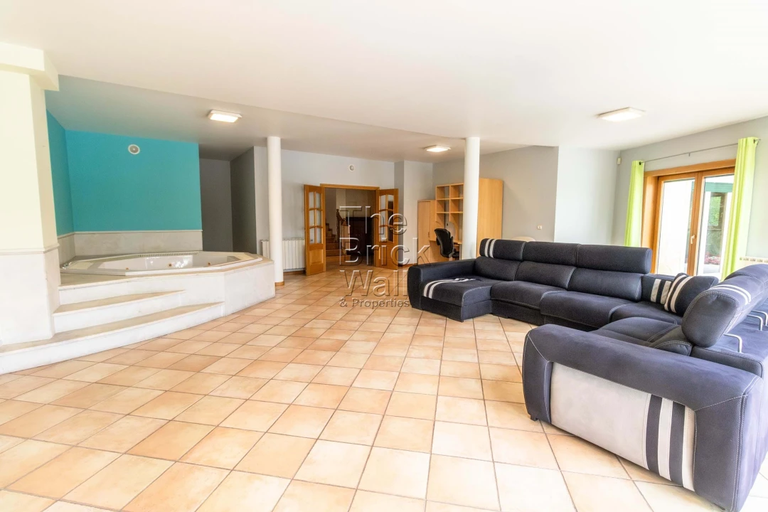 Moradia T5 para Venda em Póvoa de Santa Iria e Forte da Casa Foto 35