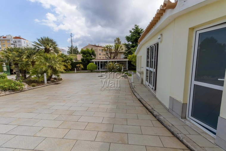 Moradia T5 para Venda em Póvoa de Santa Iria e Forte da Casa Foto 11