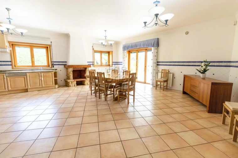 Moradia T5 para Venda em Póvoa de Santa Iria e Forte da Casa Foto 36