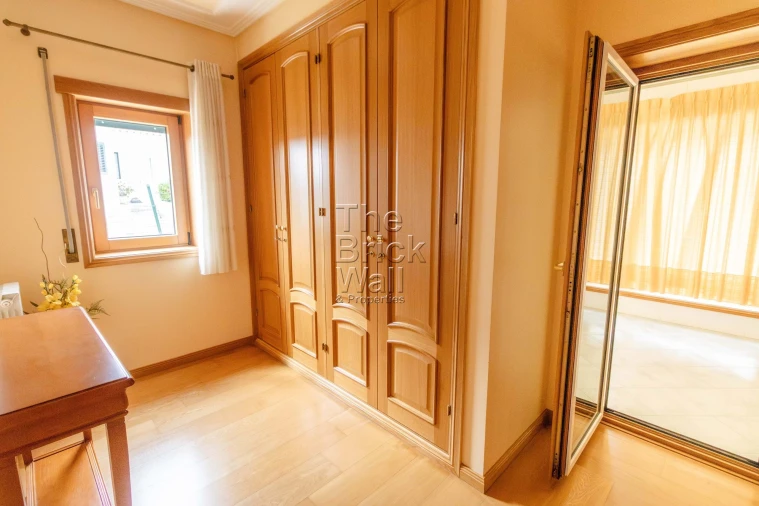 Moradia T5 para Venda em Póvoa de Santa Iria e Forte da Casa Foto 57