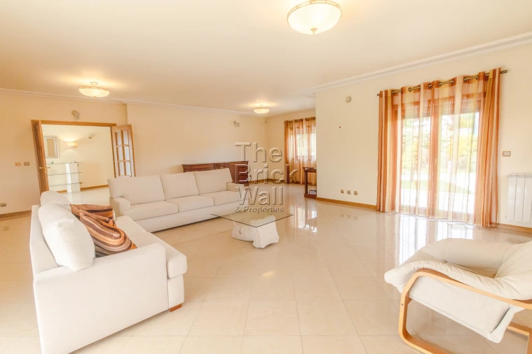 Moradia T5 para Venda em Póvoa de Santa Iria e Forte da Casa Foto 43