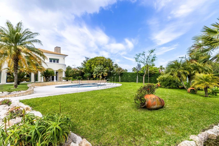 Moradia T5 para Venda em Póvoa de Santa Iria e Forte da Casa Foto 27