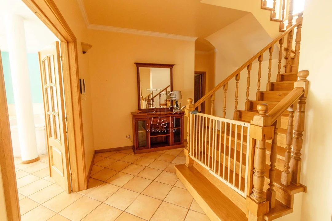 Moradia T5 para Venda em Póvoa de Santa Iria e Forte da Casa Foto 40