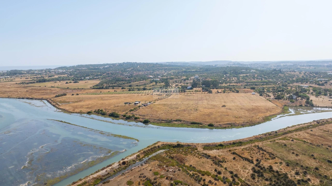 Terreno para Venda em Odiaxere Foto 10
