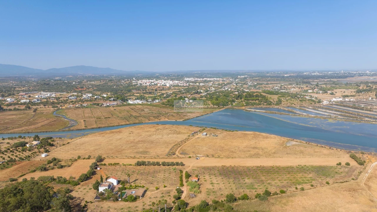 Terreno para Venda em Odiaxere Foto 7