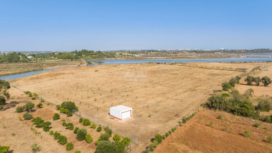 Terreno para Venda em Odiaxere Foto 23