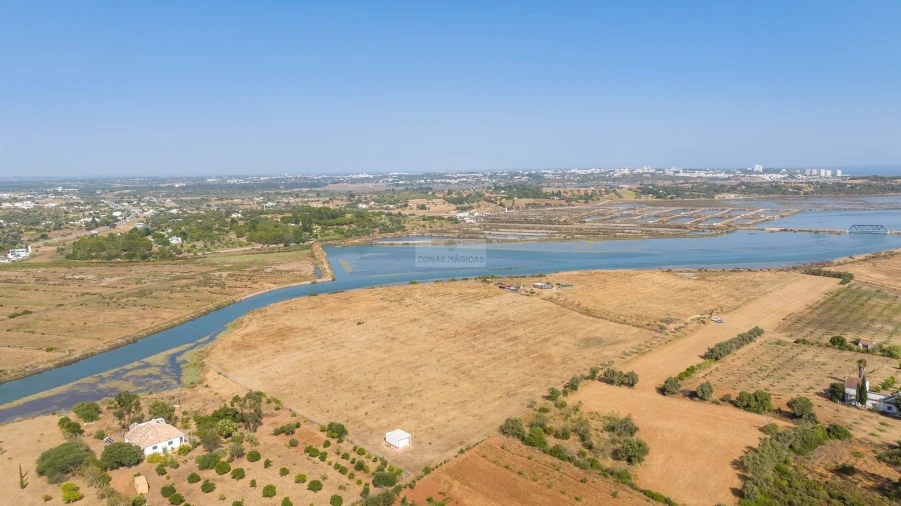 Terreno para Venda em Odiaxere Foto 16