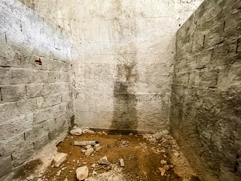 Moradia T9 para Venda em Santa Barbara de Nexe Foto 63