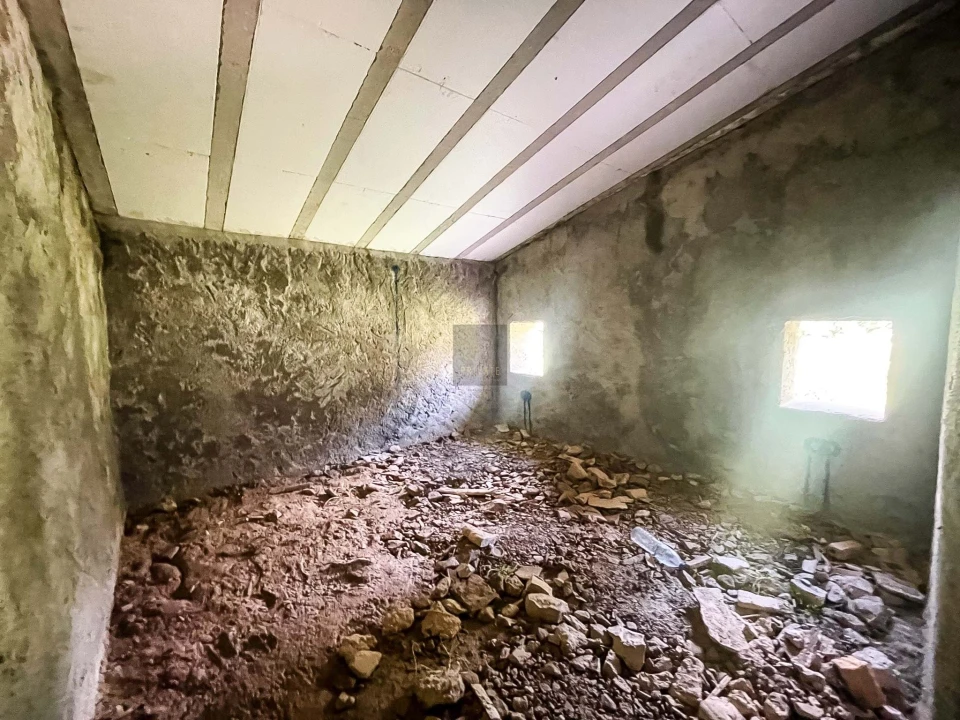 Moradia T9 para Venda em Santa Barbara de Nexe Foto 64