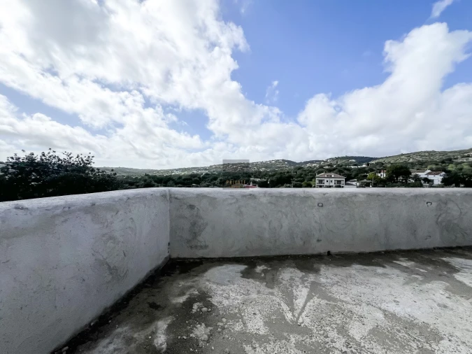 Moradia T9 para Venda em Santa Barbara de Nexe Foto 18