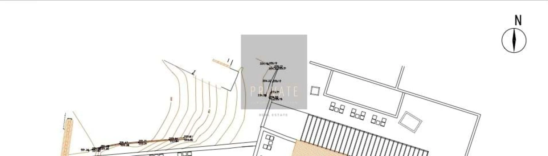 Moradia T9 para Venda em Santa Barbara de Nexe Foto 69