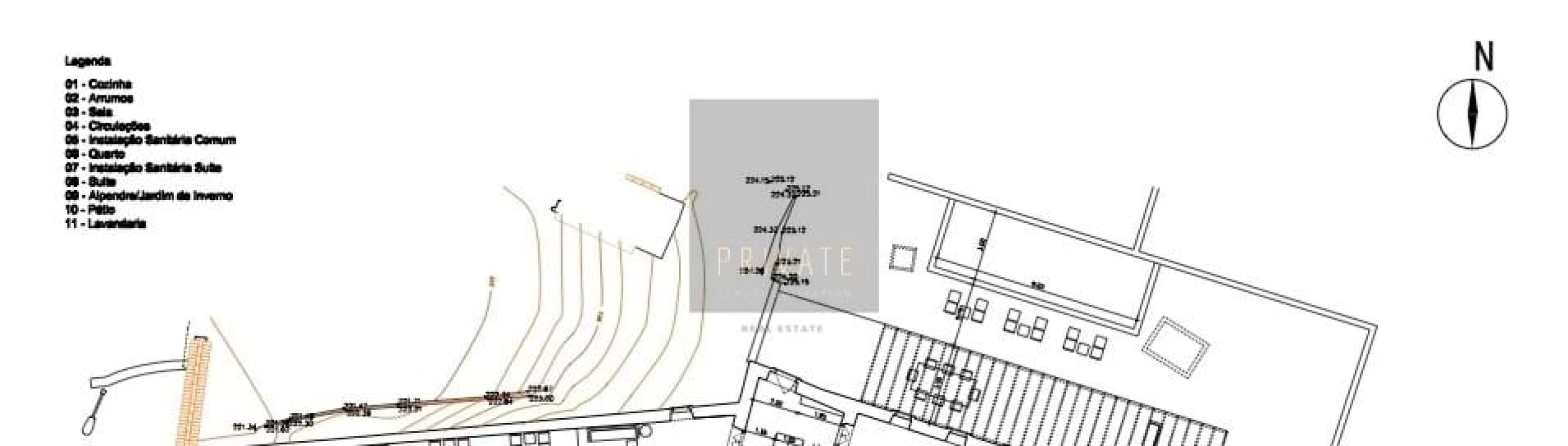 Moradia T9 para Venda em Santa Barbara de Nexe Foto 67