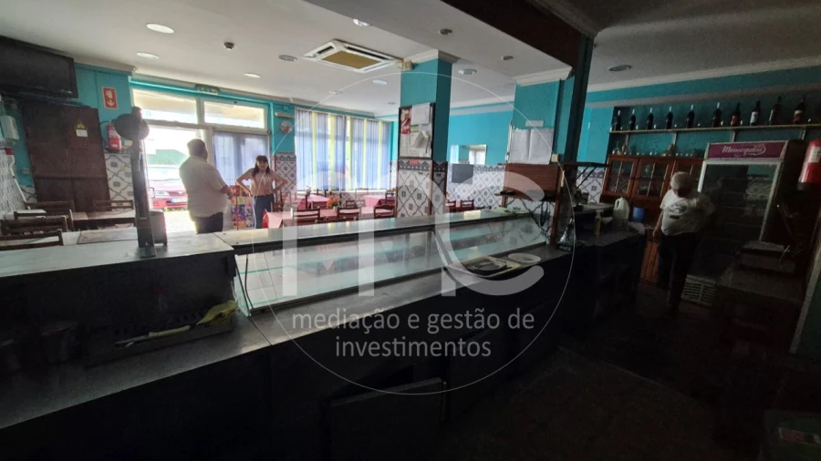 Negócio para Arrendamento em São Domingos de Rana Foto 28