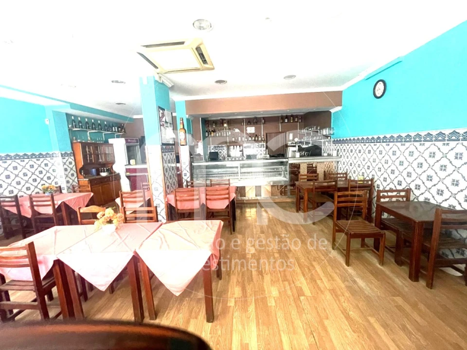 Negócio para Cedência de Quotas em São Domingos de Rana Foto 1