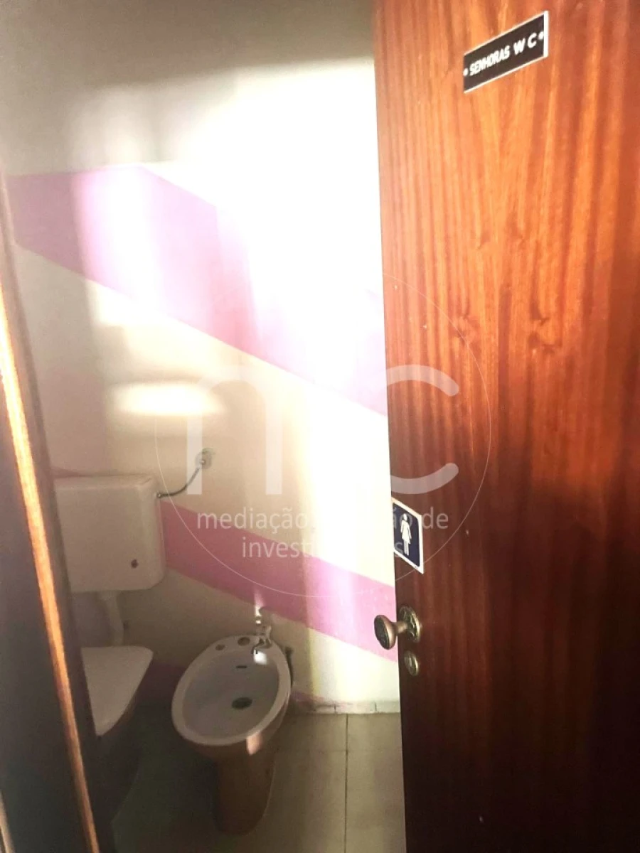 Negócio para Cedência de Quotas em São Domingos de Rana Foto 15