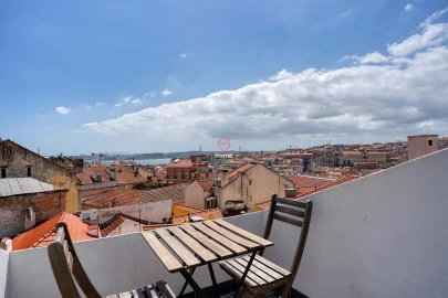 Apartamento T1 para Venda em Santa Maria Maior