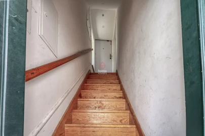 Apartamento T1 para Venda em Santa Maria Maior