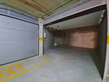 Garagem para Venda em Portimão