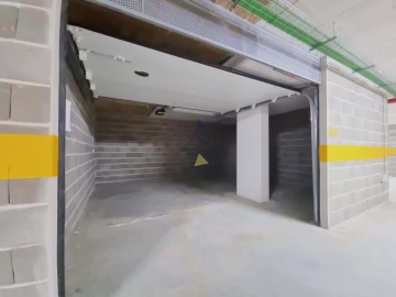 Garagem para Venda em Portimão