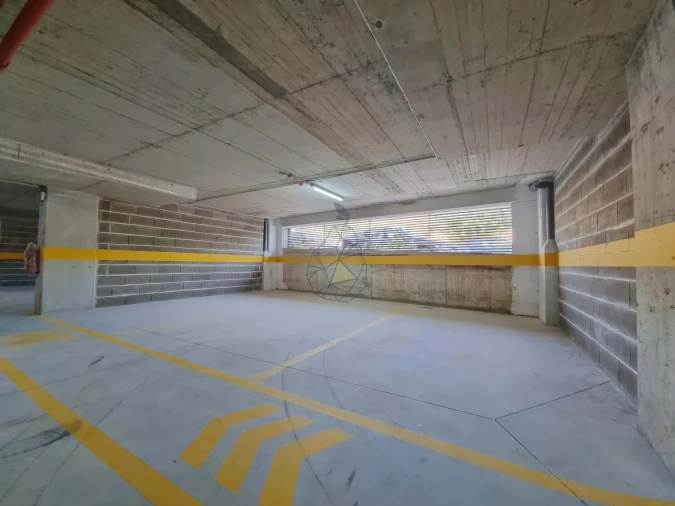 Garagem para Venda em Portimão Foto 21