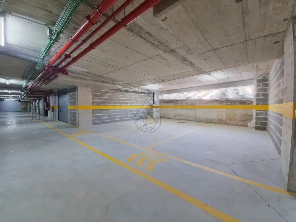 Garagem para Venda em Portimão Foto 20