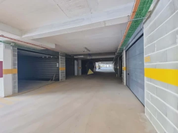 Garagem para Venda em Portimão