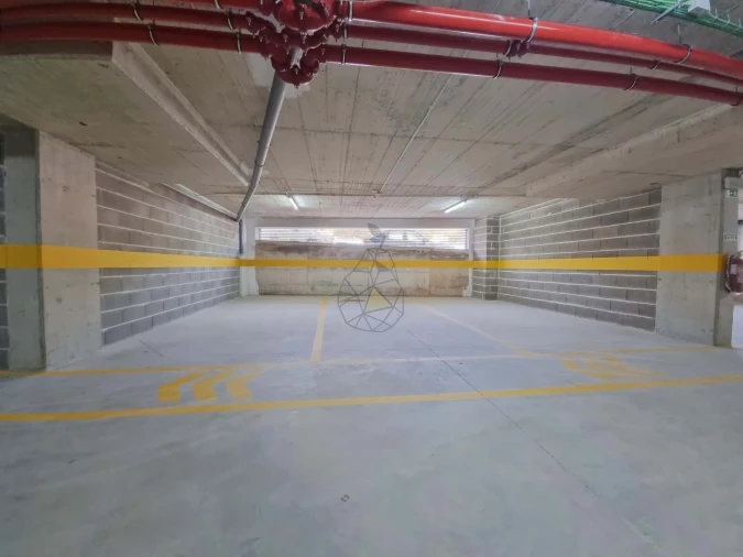 Garagem para Venda em Portimão Foto 19