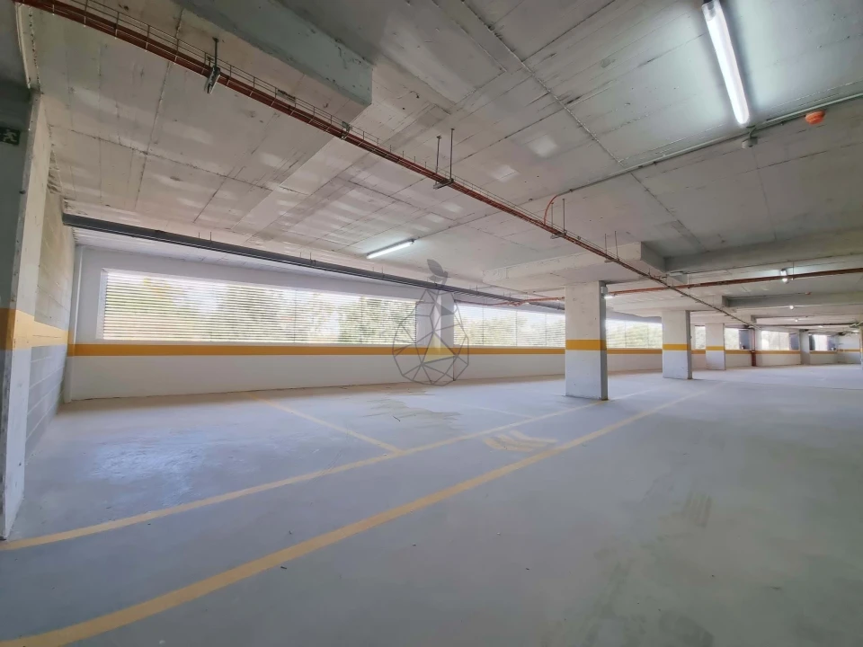 Garagem para Venda em Portimão Foto 29