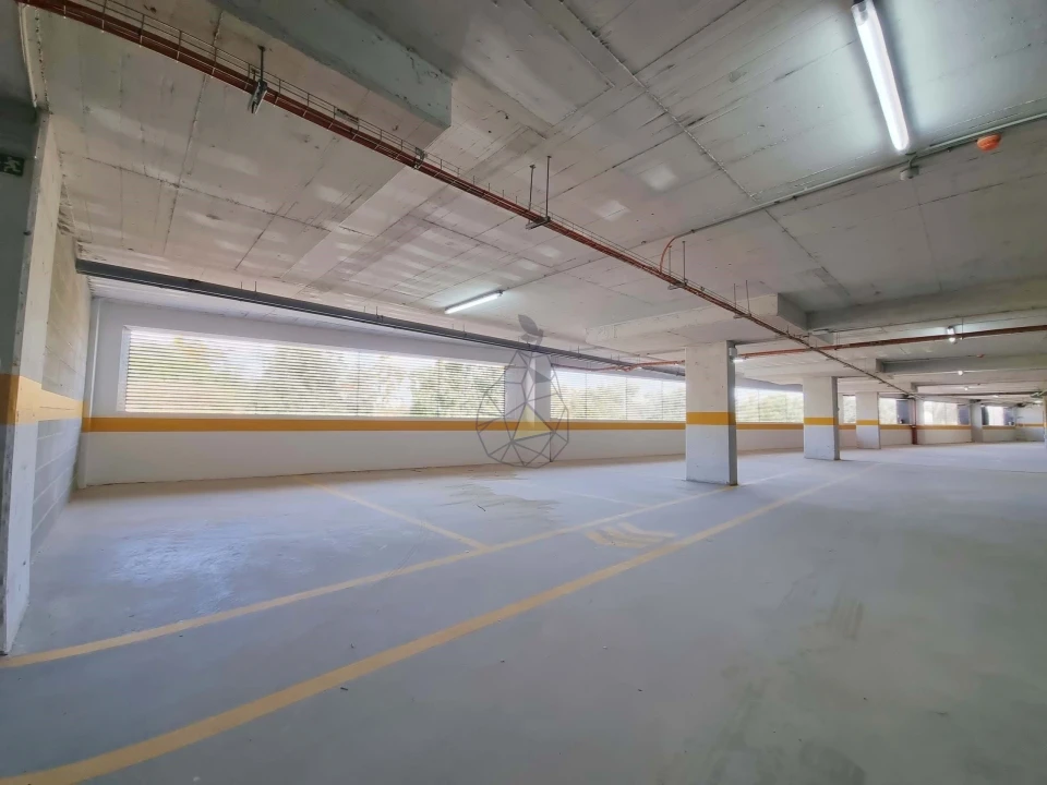 Garagem para Venda em Portimão Foto 29