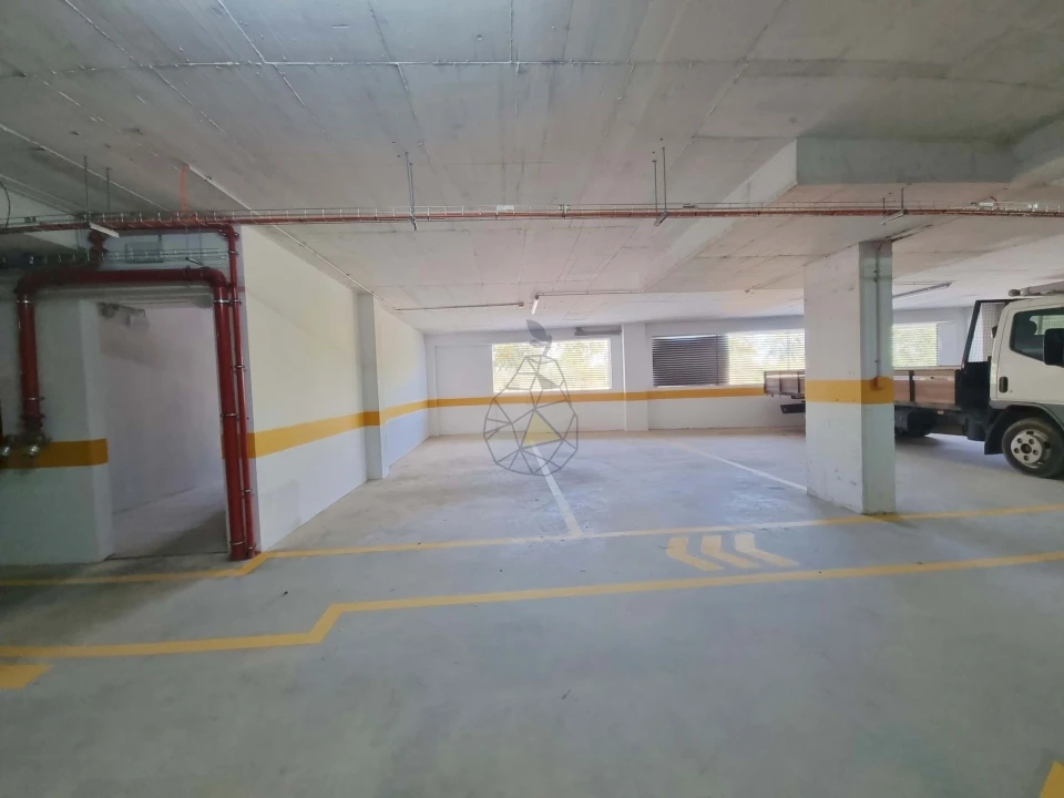 Garagem para Venda em Portimão Foto 28