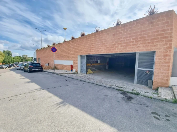Garagem para Venda em Portimão Foto 24