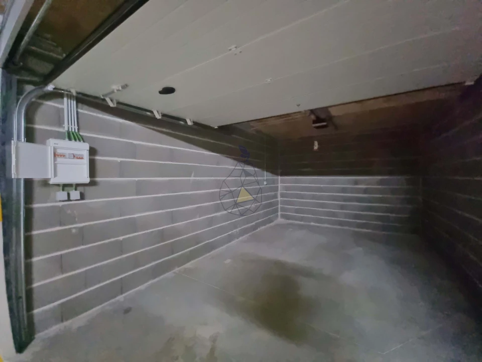 Garagem para Venda em Portimão Foto 17