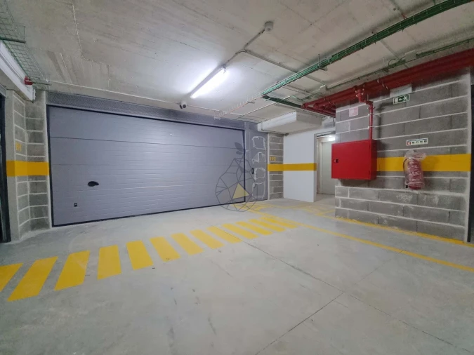 Garagem para Venda em Portimão Foto 19