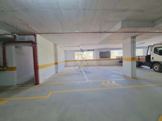 Garagem para Venda em Portimão Foto 29