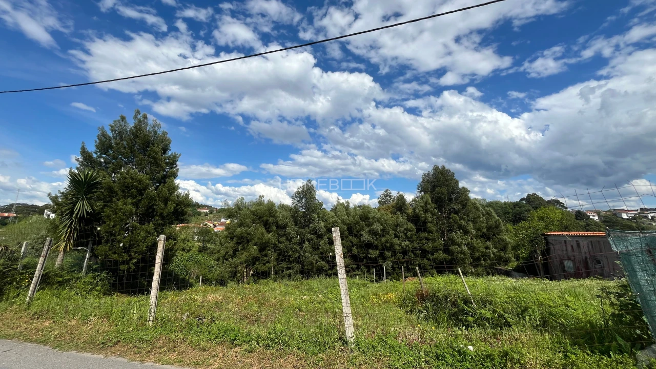 Terreno para Venda em Santa Marinha e São Pedro da Afurada Foto 4