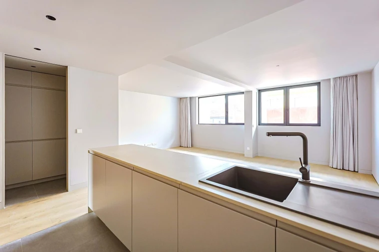 Apartamento T2 para Venda em Ajuda Foto 12