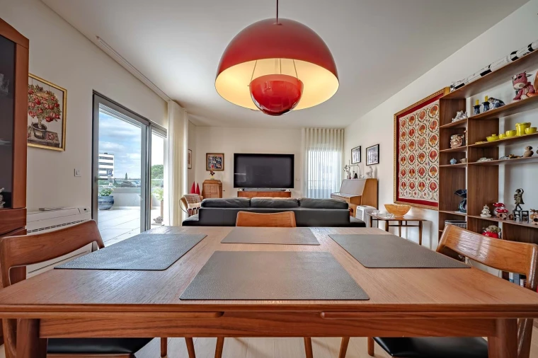 Apartamento T3 para Venda em Seixal Foto 13