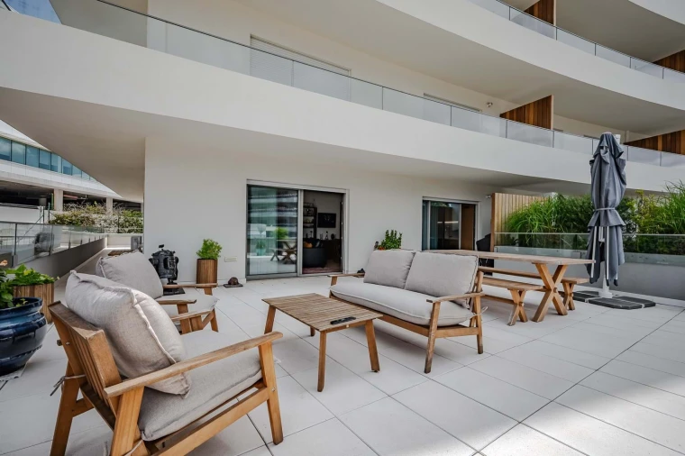 Apartamento T3 para Venda em Seixal Foto 18